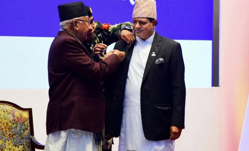एनआईसी एशिया बैंकका सञ्चालक रामचन्द्र संघई नेपाल सरकारको सीआईपी सम्मानद्वारा सम्मानित